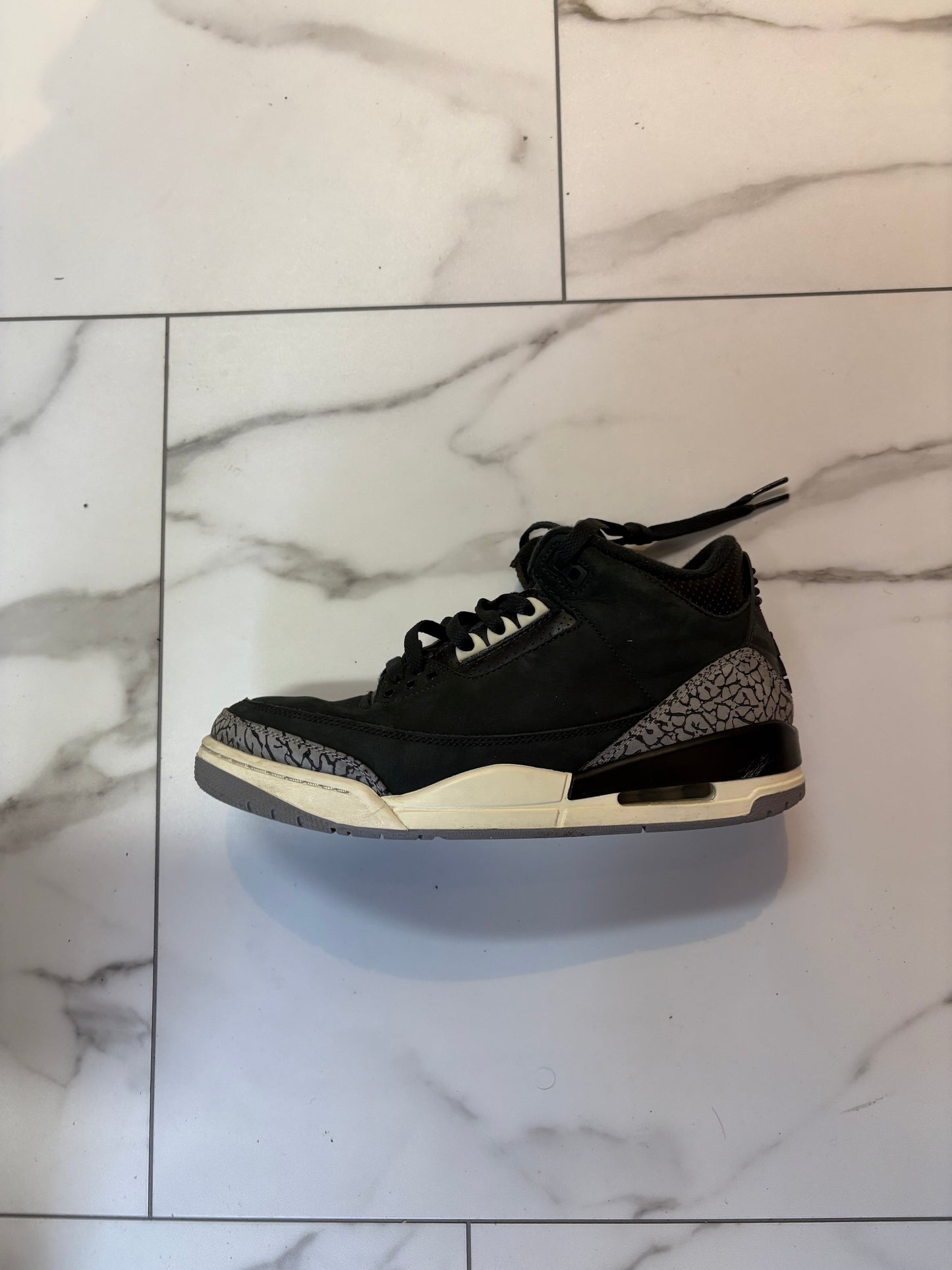 Jordan 3 black