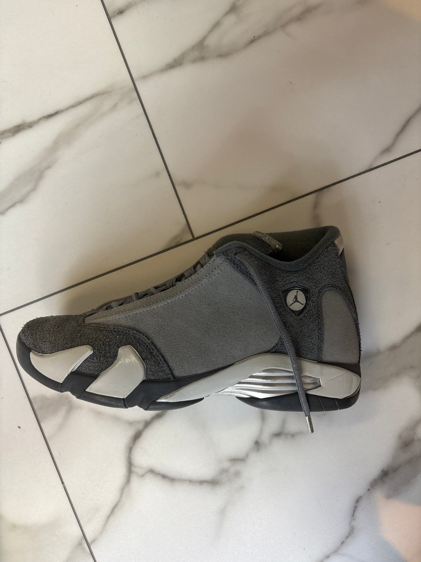 Jordan 14 wolf grey