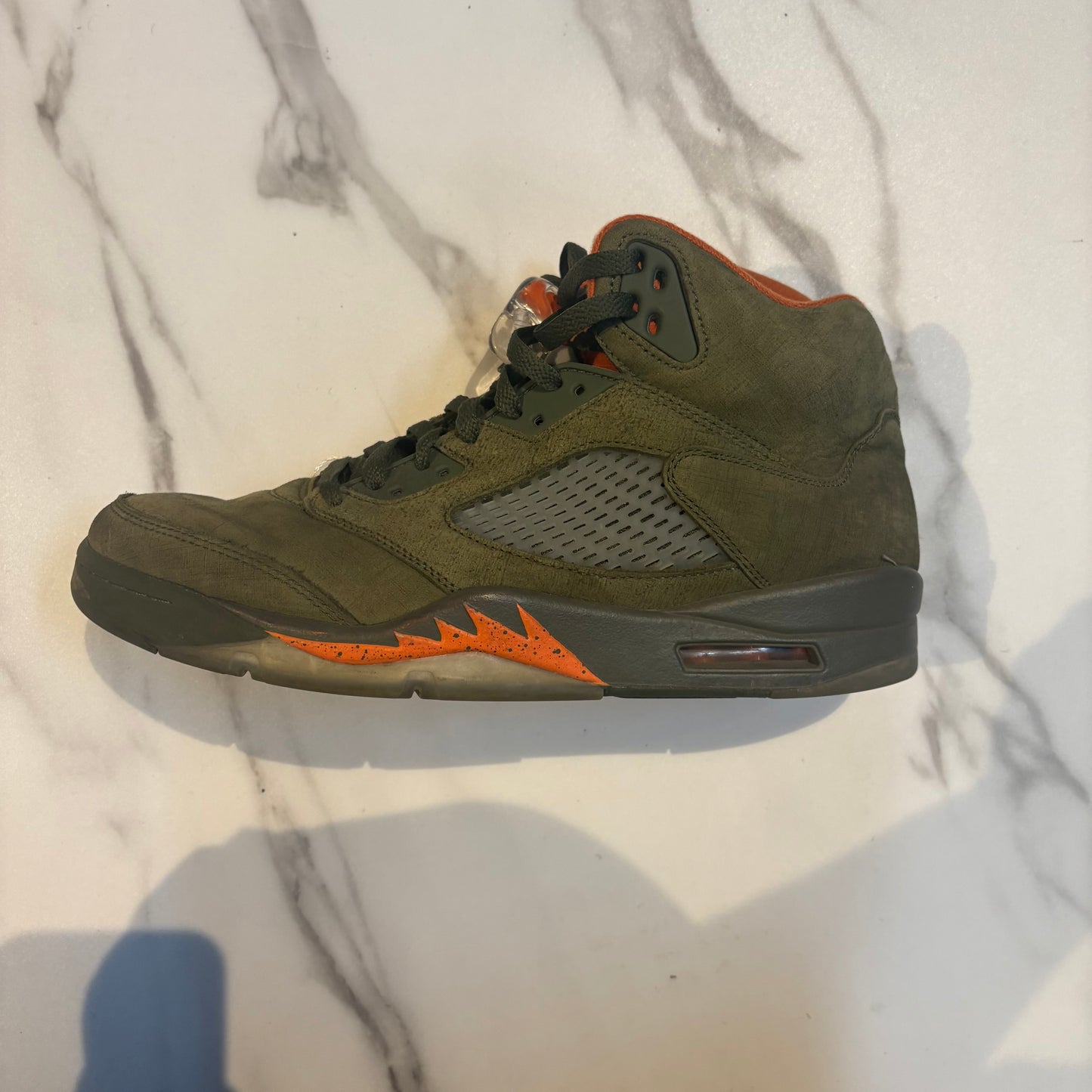 Jordan 5 “olive” used