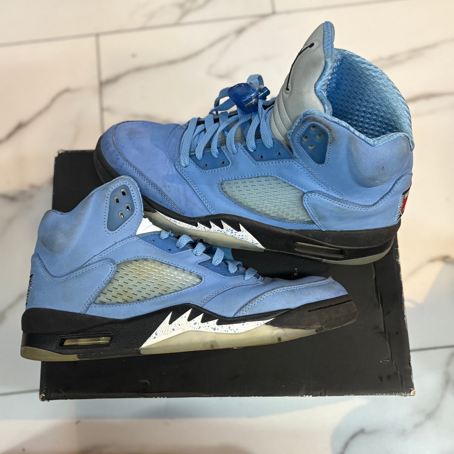 Jordan 5 UNC