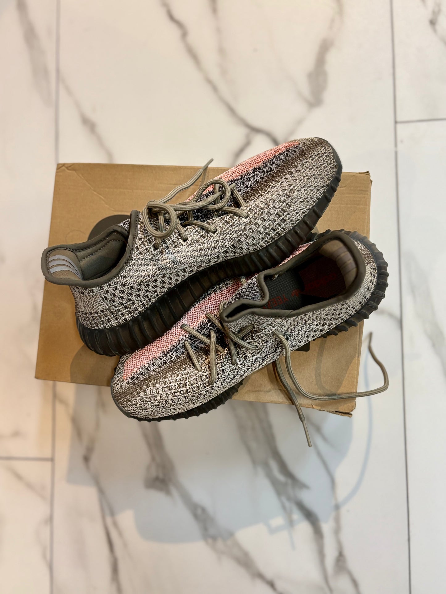 Yeezy 350 ash stone used with box