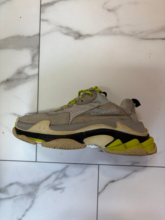 Grey neon balenciaga used