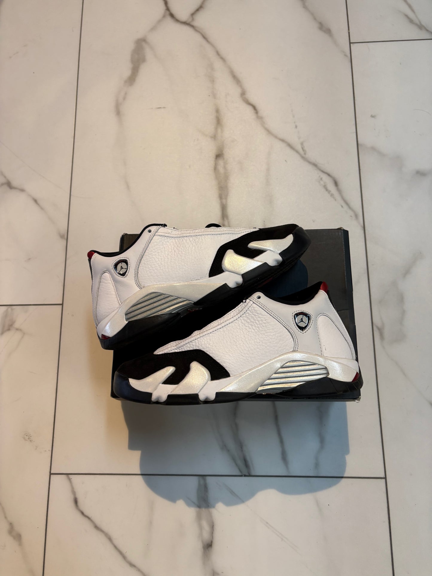 Jordan 14 Laney w box