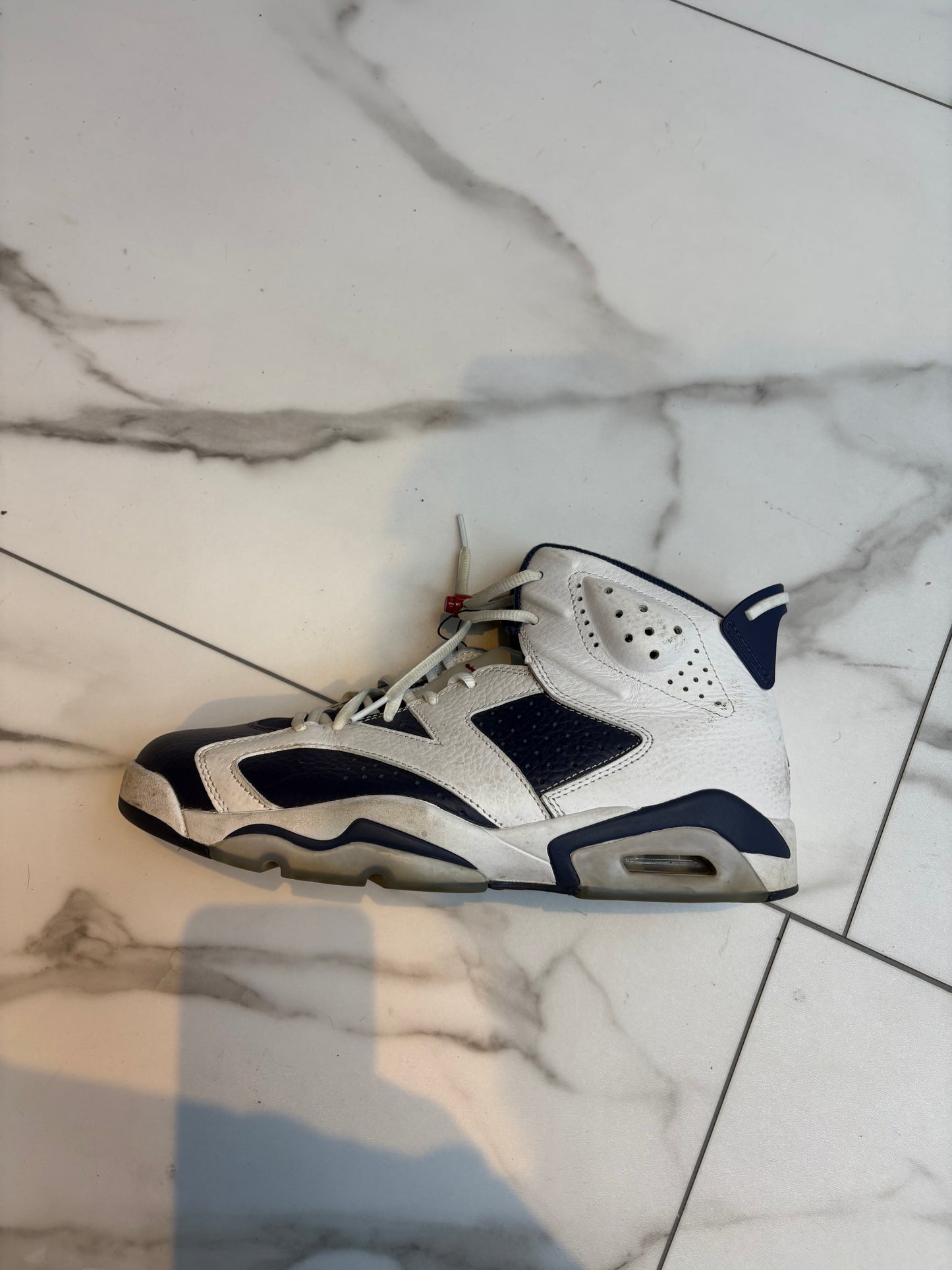 Jordan 8 dark blue