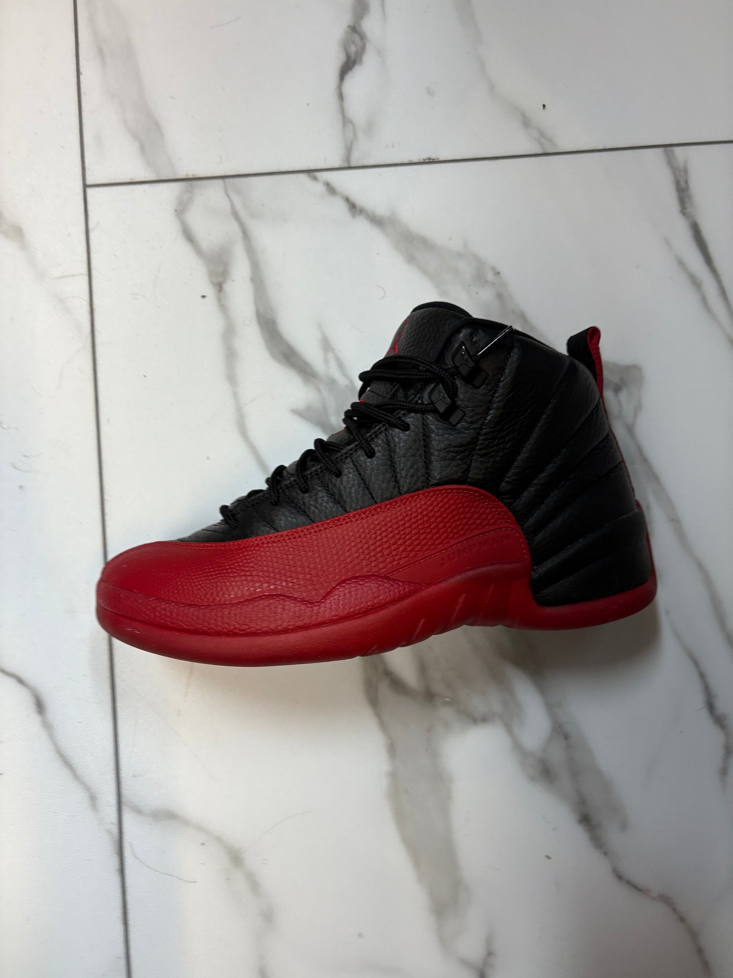 Jordan 12 flu game w box