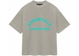 Essentials seal/cyan center logo tee