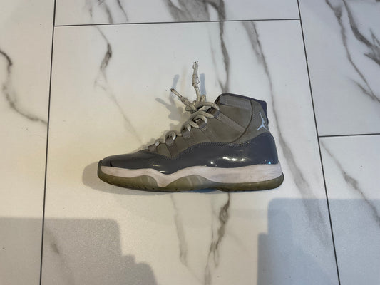 Jordan 11 cool grey used