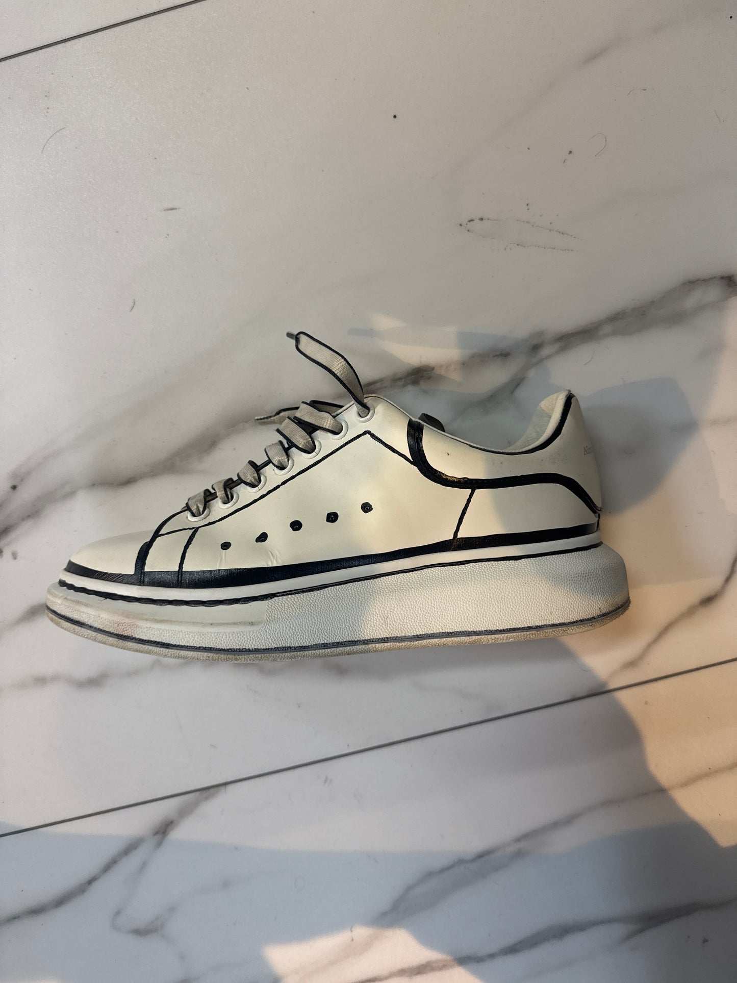 mcqueen black and white