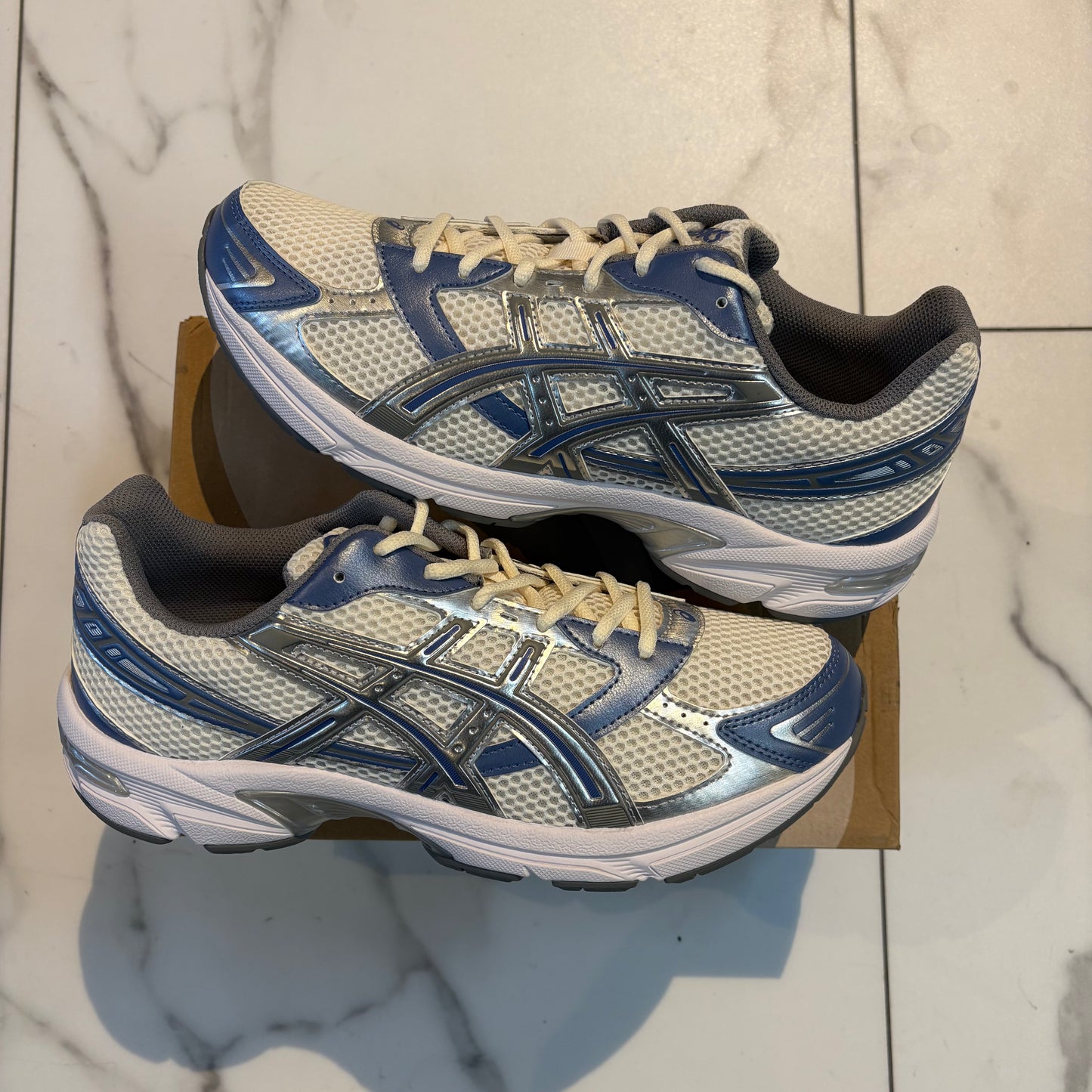 ASICS gel-1130 cream/blueberry