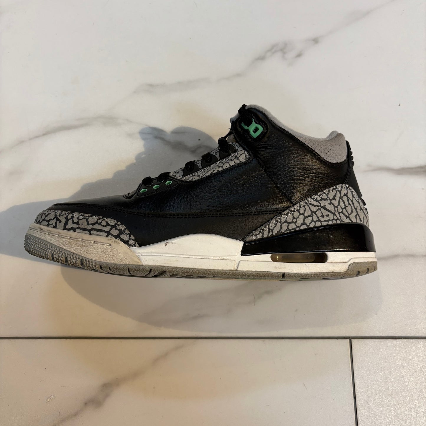 Jordan 3 black/green w box