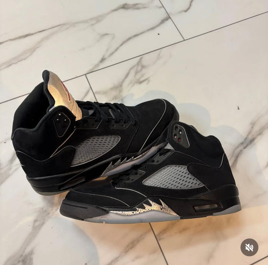 Black Metallic 5s used no box