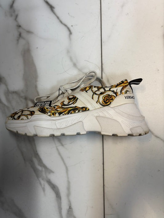 Versace gold flowers